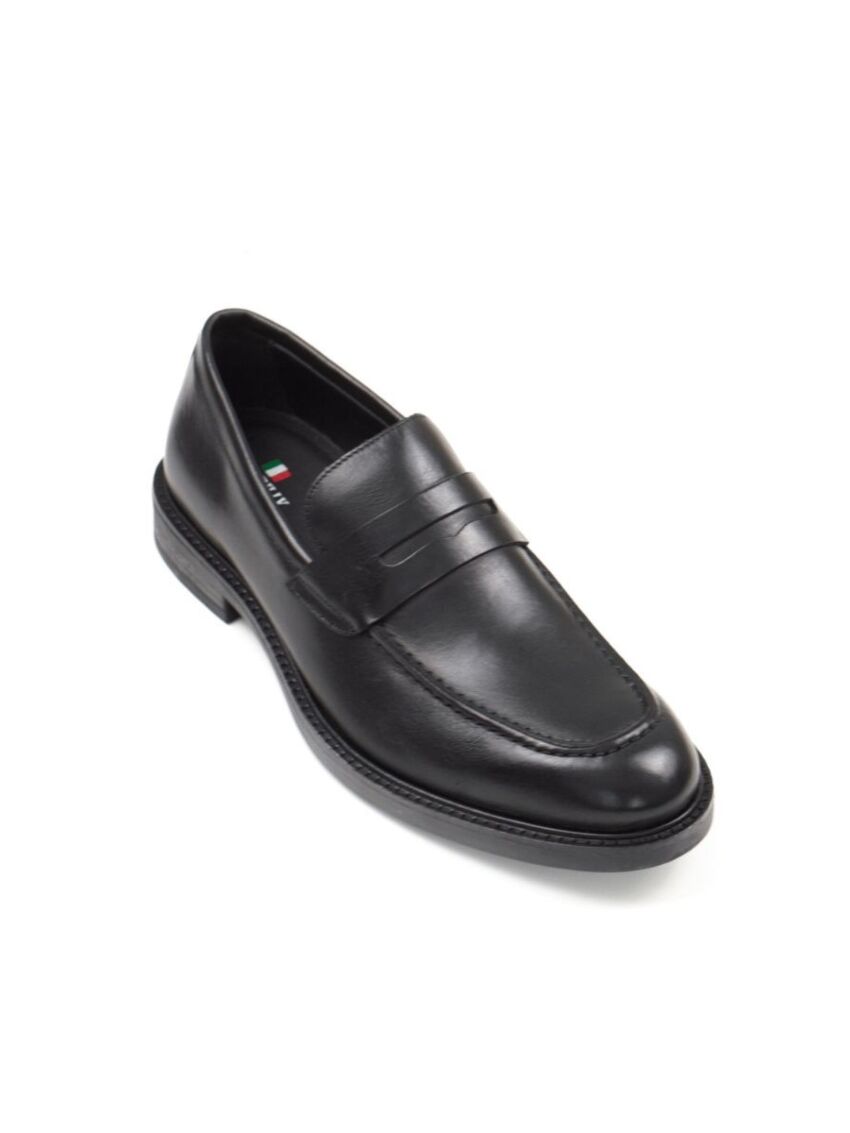 Sapato Loafer Piccirilly Preto